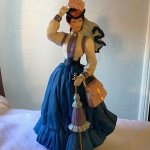1996 Mrs. Albee Figurine